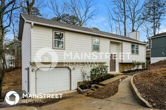 2488 Carol Cir in Douglasville, GA - Building Photo - Building Photo