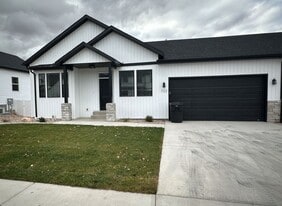 714 S Liberty Cove Dr in Cedar City, UT - Building Photo