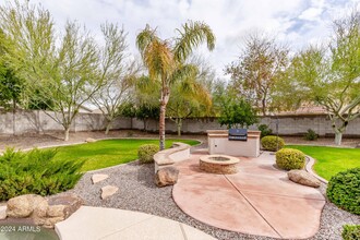 8408 W Midway Ave in Glendale, AZ - Building Photo - Building Photo