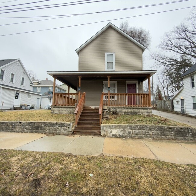 property at 439 More St NE