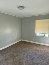 14903 Tracey St in Detroit, MI - Foto de edificio - Building Photo