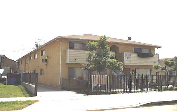 6736 Beck Ave in North Hollywood, CA - Building Photo - Building Photo