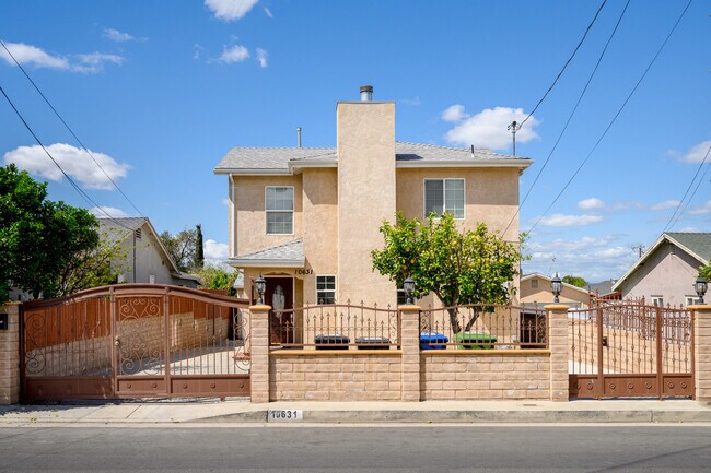 property at 10631 Woodward Ave