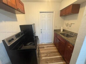 7638 N Miami Ave in Miami, FL - Building Photo - Building Photo