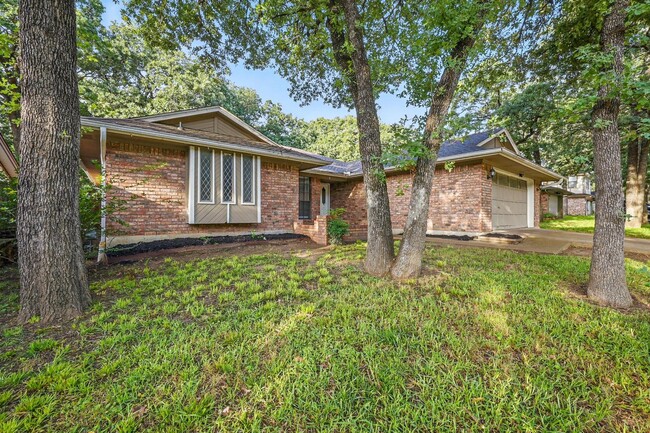 3924 Double Tree Trail in Irving, TX - Building Photo - Building Photo