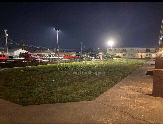 1817 Cartmell St in Pasco, WA - Building Photo - Building Photo