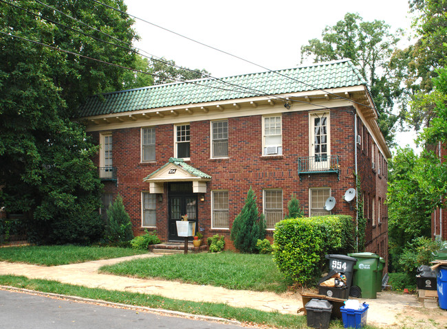 Greenwood Avenue Apartments in Atlanta, GA - Foto de edificio - Building Photo