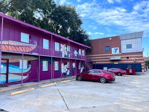 2200 Oretha Castle Haley Blvd in New Orleans, LA - Building Photo - Building Photo