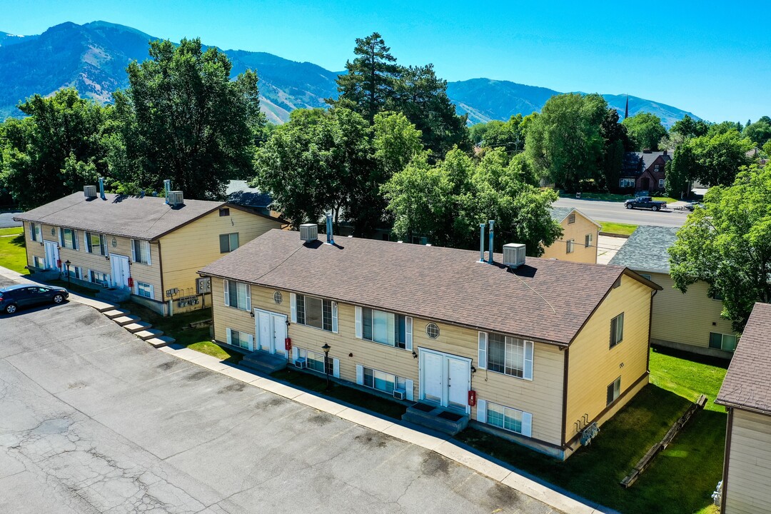 University Pines in Logan, UT - Building Photo