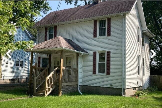 623 Main St, Unit 2nd Floor