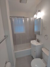 57 Gainsborough St, Unit B-3 in Boston, MA - Building Photo - Building Photo