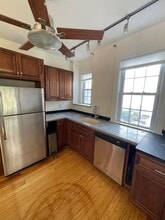 83 Dexter St, Unit 1 in Malden, MA - Foto de edificio - Building Photo