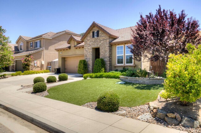21230 Tramonto Ln in Friant, CA - Building Photo - Building Photo