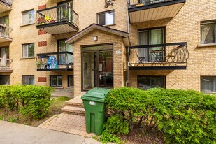 4831 6E Av in Montréal, QC - Building Photo