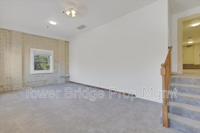 122 I St in Sacramento, CA - Building Photo - Building Photo