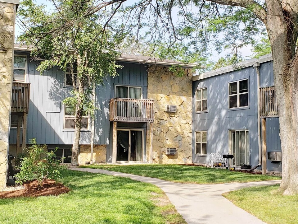 Ridgecrest Apartments in Madison, WI - Building Photo