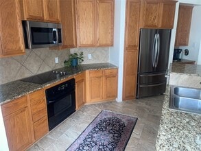 17719 Brair Arbor in Houston, TX - Building Photo - Building Photo