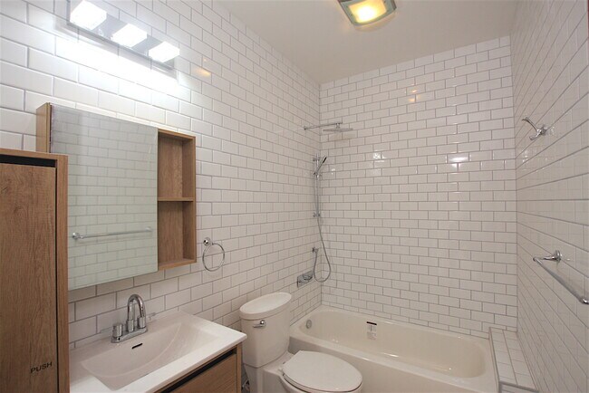 2835 23rd St in Detroit, MI - Building Photo - Building Photo