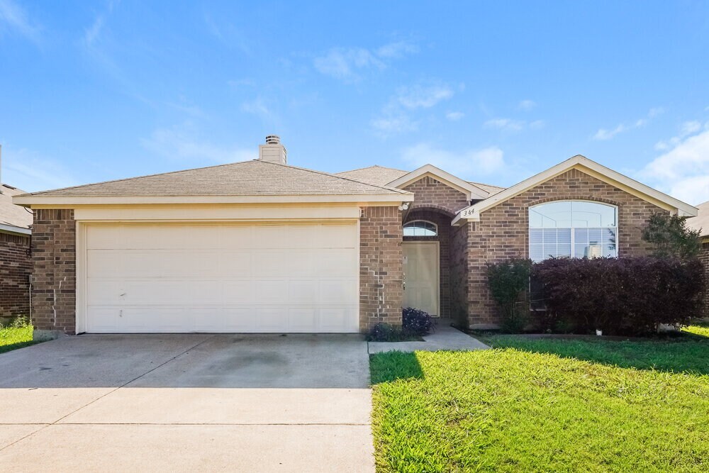 344 Creekside Way in Waxahachie, TX - Building Photo