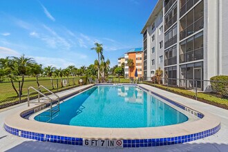180 Pebble Beach Blvd, Unit SI ID1504160P in Naples, FL - Building Photo - Building Photo