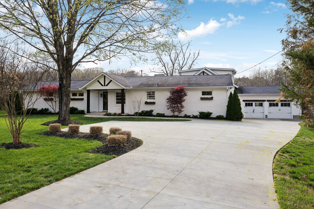1225 Davidson Rd in Nashville, TN - Building Photo