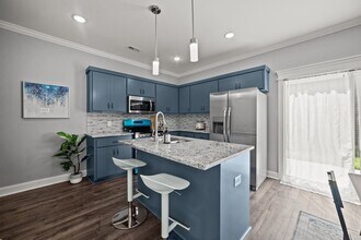 512 Watauga Ave in Greenville, NC - Building Photo - Building Photo