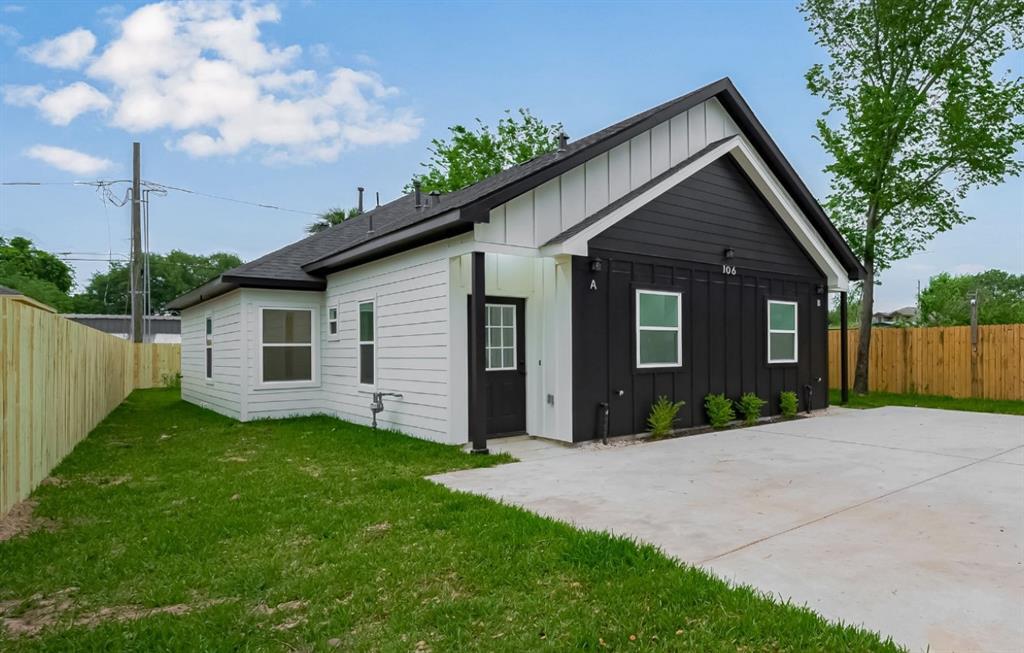 106 Armstrong St in Houston, TX - Building Photo