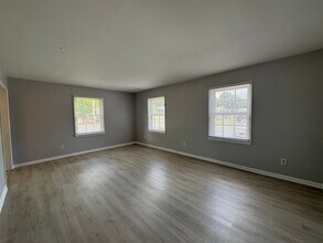401 Advocate Ct in Newport News, VA - Building Photo - Building Photo