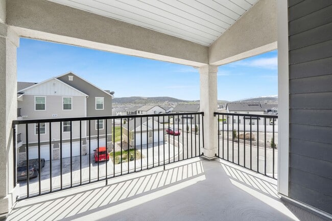 13483 Commodus Dr in Riverton, UT - Building Photo - Building Photo