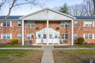 Wyncote Apartments in Lancaster, PA - Building Photo - Building Photo