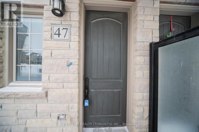 47 New Yorkton Ave in Markham, ON - Building Photo - Building Photo