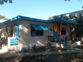 1034 5th St N, Unit 1034-5 Street N in St. Petersburg, FL - Building Photo