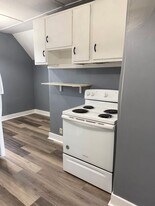 2118 Michigan Ave in Manitowoc, WI - Building Photo