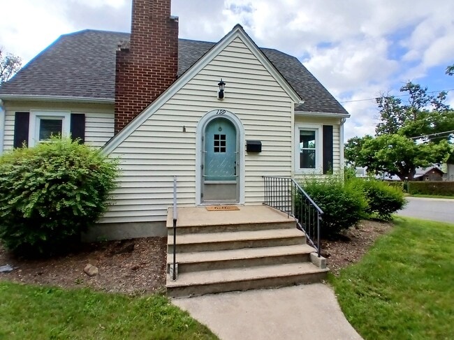 property at 199 N Bath Ave