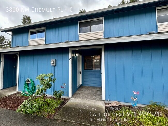property at 3800 NW Chemult Pl
