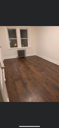 5669 W Berks St, Unit 3 photo'