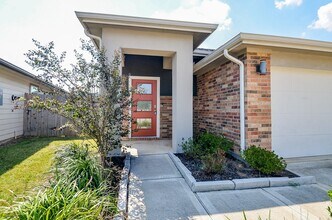2804 Wingmore Ln in Houston, TX - Building Photo - Building Photo