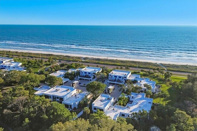 511 Bayport Way in Longboat Key, FL - Foto de edificio - Building Photo