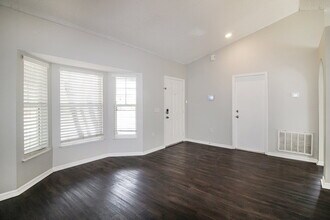 4088 Everett Ave in Spring Hill, FL - Building Photo - Building Photo