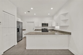 6331 NW 1st Pl in Miami, FL - Building Photo - Building Photo