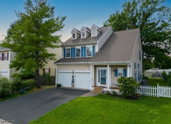 10 Marco Polo Ct in Franklin Township, NJ - Building Photo - Building Photo