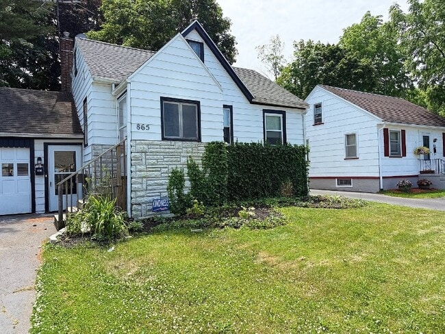 property at 865 Britton Rd