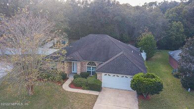 9127 Country Mill Ln in Jacksonville, FL - Foto de edificio - Building Photo