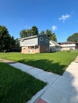 1722 Nixon Ct in Rockford, IL - Building Photo