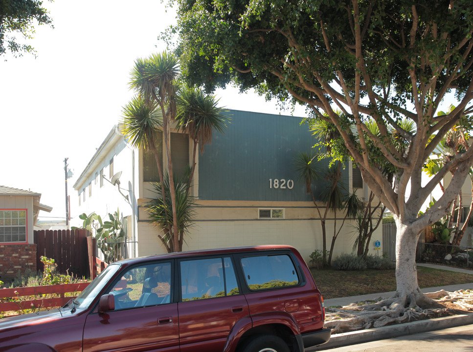 1820 9th St in Santa Monica, CA - Building Photo