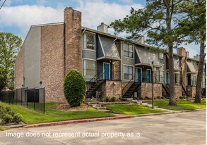 1918 Place Rebecca Ln in Houston, TX - Building Photo