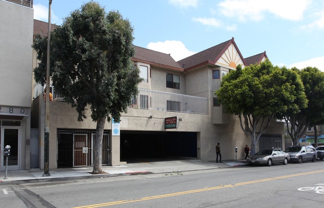 Casa de la Raza in San Francisco, CA - Building Photo - Building Photo