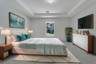 2361 SW Chateau Terrace in Port St. Lucie, FL - Foto de edificio - Building Photo