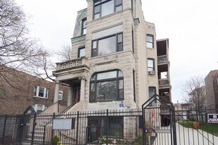 1009 N Sacramento Ave, Unit R4 in Chicago, IL - Building Photo
