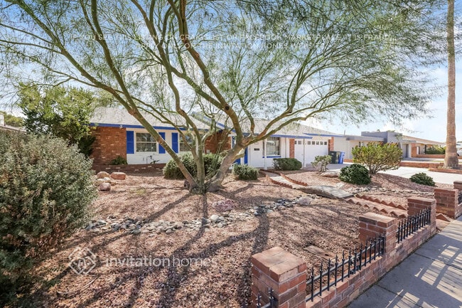 4239 W Mountain View Rd in Phoenix, AZ - Building Photo - Building Photo